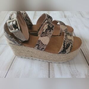 AMS Sz 6.5 emma wedge sandals